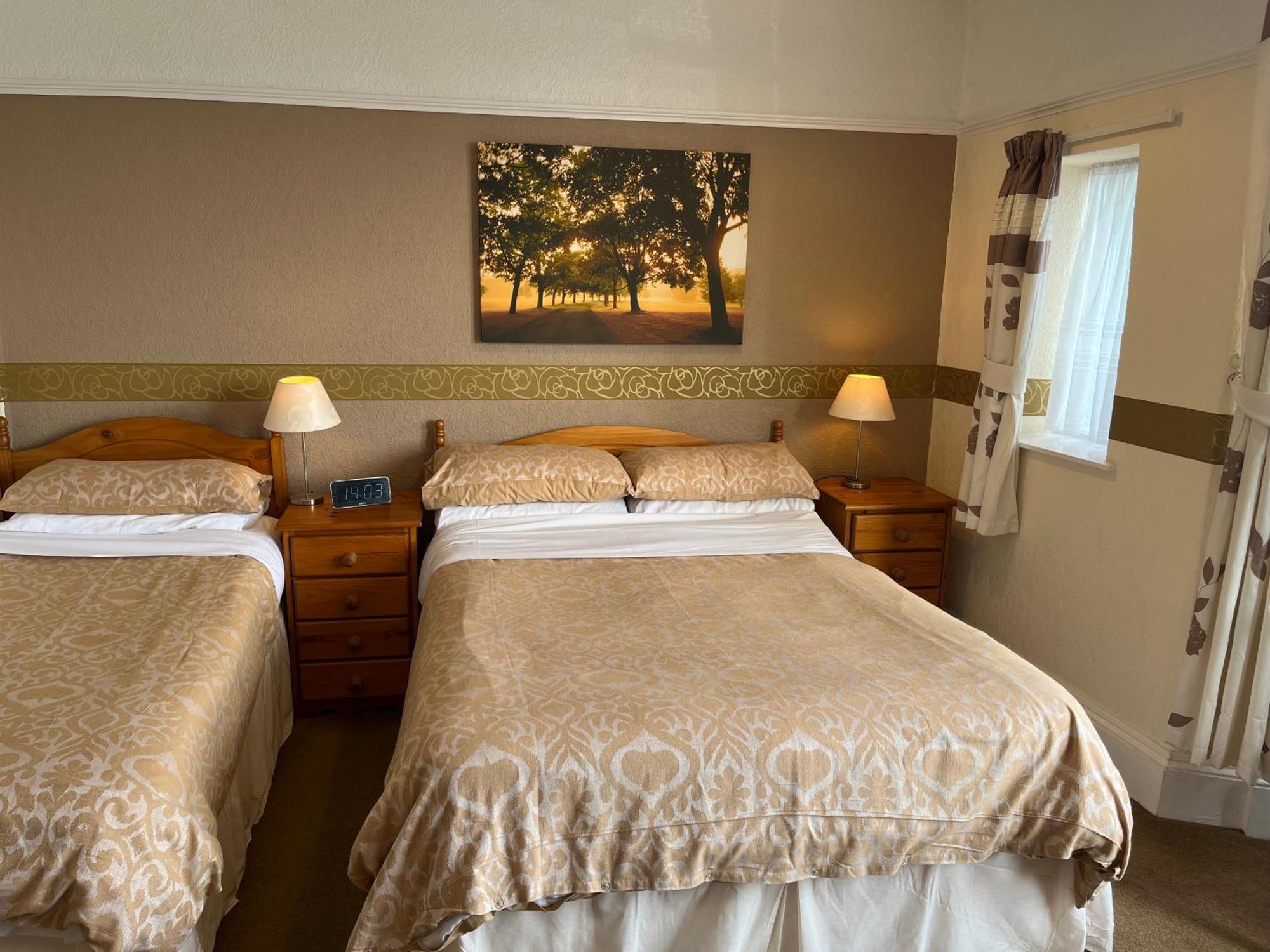 The Whiteley Bed & Breakfast Скарбъро Екстериор снимка
