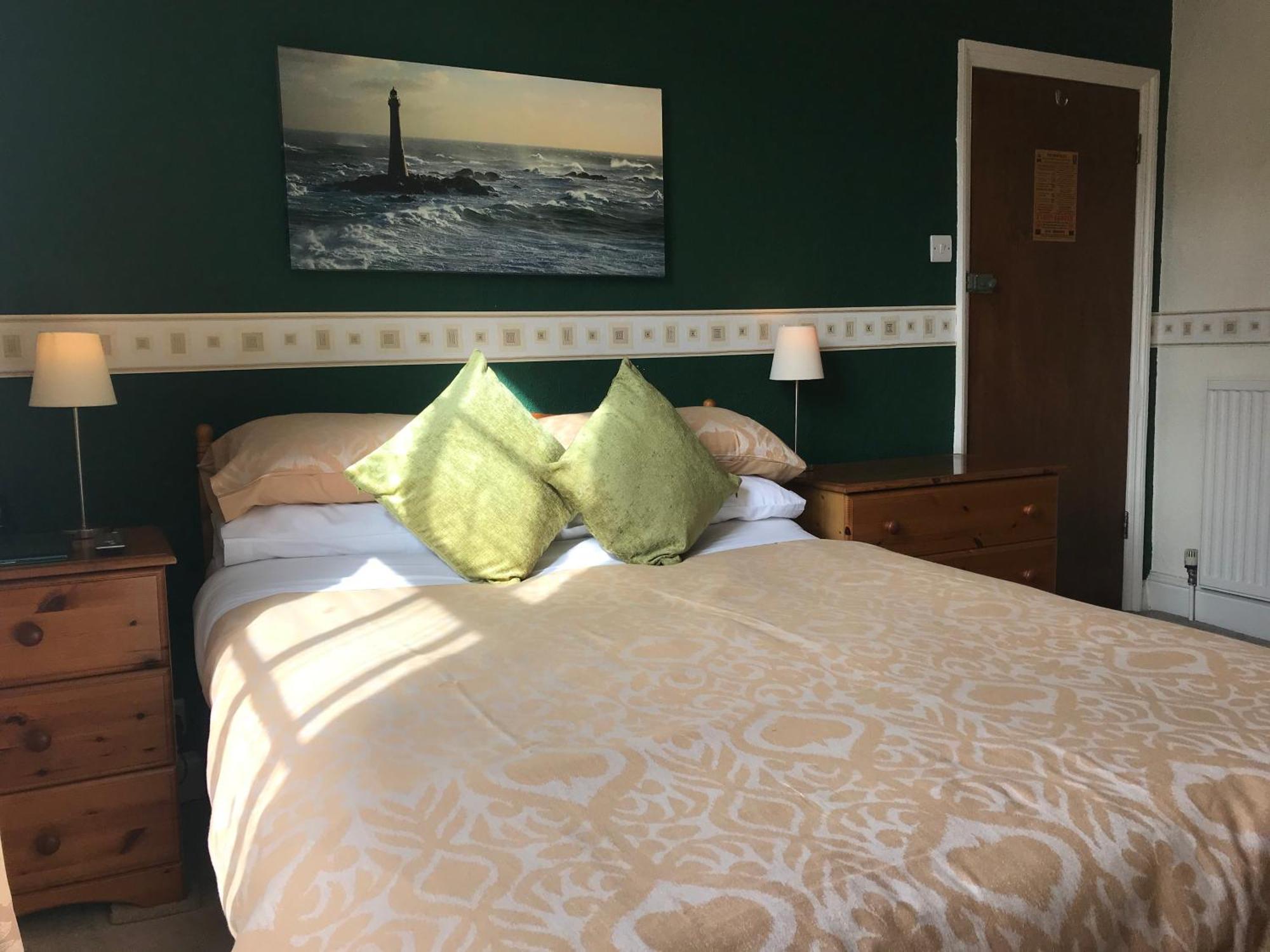 The Whiteley Bed & Breakfast Скарбъро Екстериор снимка